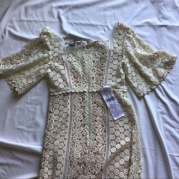 BCBGMaxAzria Crochet Bohemian Off-White With Orange Lining Style Maxi Dress Sz 6 - Picture 13 of 15